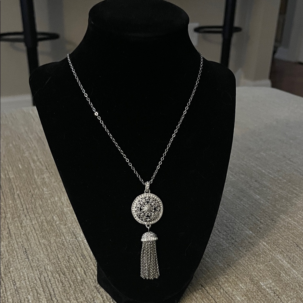 Long Elegant Silver Pendant Necklace
